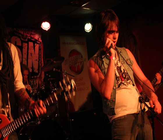 Thin Red ROCK Week 15.12 2011